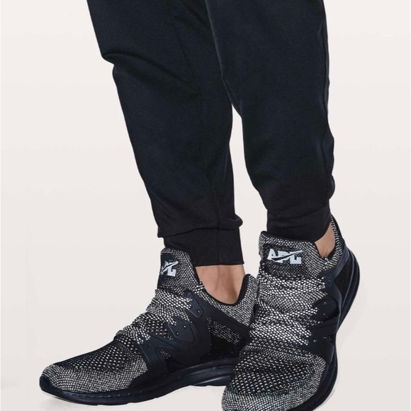 APL Ascend Men’s Black Sz 10.5 Shoes - Picture 5 of 7